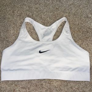 Nike women dry-for sports bra